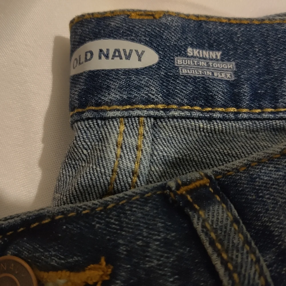 Jeans - Picture 2 of 3